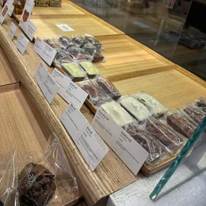 밀도 리뷰 사진