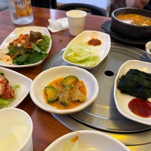 고무래식당 사진