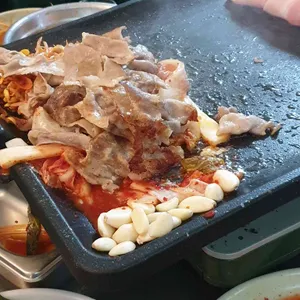 꽃돼지대패삼겹살 사진 2