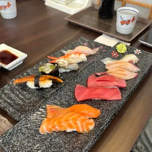 향초초밥 리뷰 사진