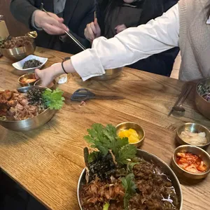 오리엔탈 무거면옥 사진