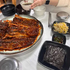 황금명태본가 사진