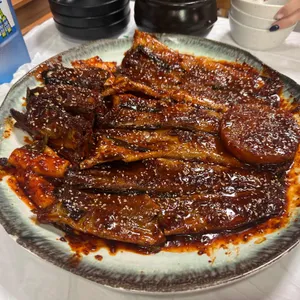 황금명태본가 사진