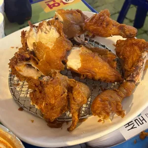 명인시골통닭 대표 사진