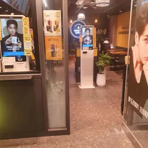 컴포즈커피 대표 사진