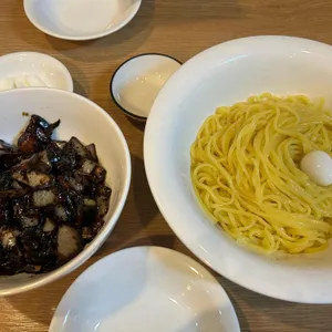 대상해 대표 사진