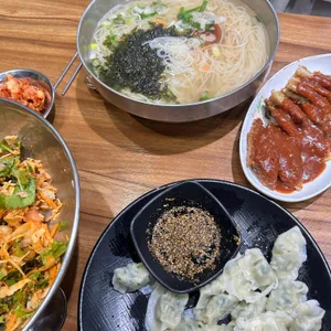 왕세숫대야냉면돈까스 사진