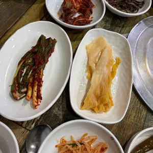 못난이식당 사진