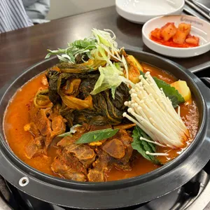 청년감자탕순대국 사진