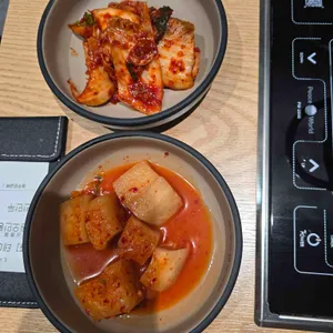 팔당원조칼제비 사진
