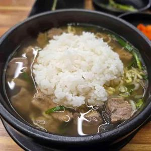 갈비탕 뚝배기 사진