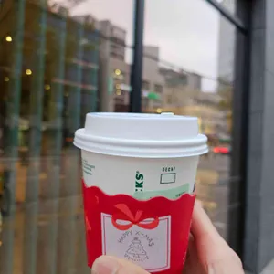 스타벅스 사진 1