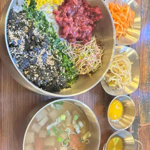 바른집들기름육회비빔&생고기 사진