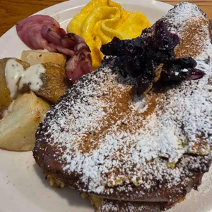 르브런쉭 사진 1