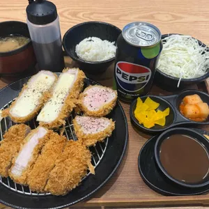 삼백돈 돈가츠 동탄 사진 1