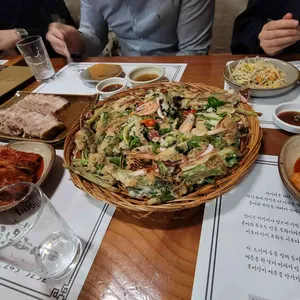 한옥산에산에 사진