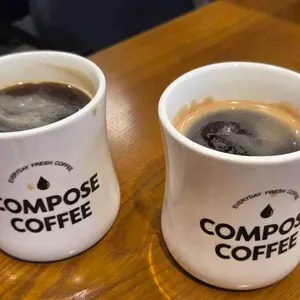 컴포즈커피 사진