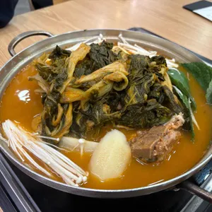 뼈큰감자탕 사진