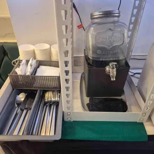 샐러드로우 앤 트라타 리뷰 사진