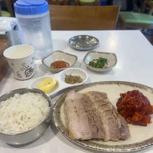 할머니보쌈 사진