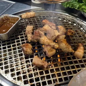 오백돈 대표 사진