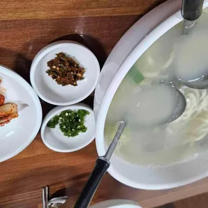 홍가네바지락칼국수 대표 사진