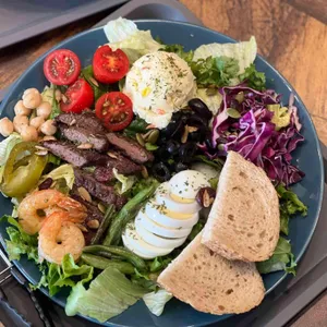 올리브 파스타&샐러드 대표 사진