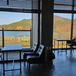 Cafe 느그시봄 리뷰 사진