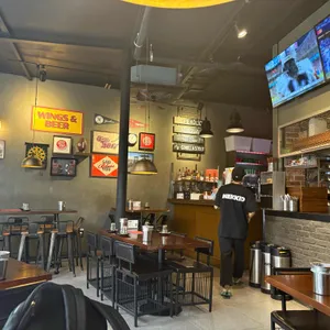 네키드윙즈 리뷰 사진