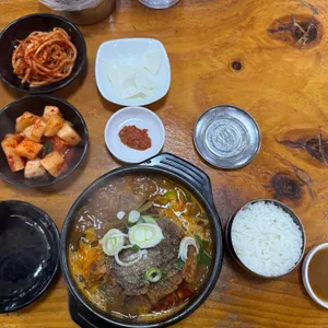 신의주찹쌀순대 사진 1