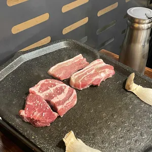 보문삼겹 사진 1