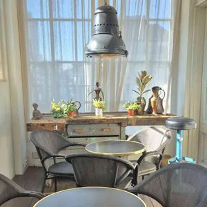 빠니드 엠 무니 사진