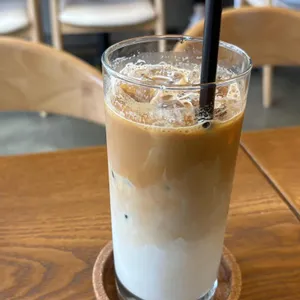 모퉁 대표 사진