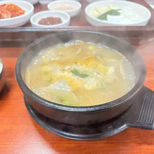 장수24시돼지국밥 대표 사진