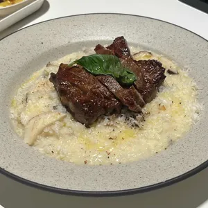 오스테리아 꼬모 사진