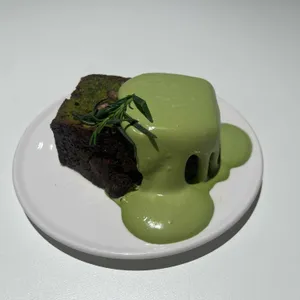 스트라다 로스터스 사진