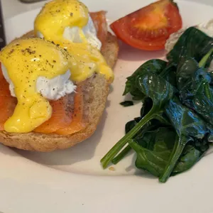 더플라잉팬레드 대표 사진