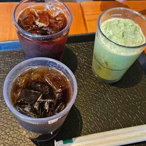 스타벅스 사진 2