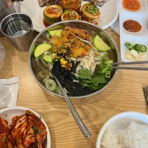 한강로칼국수 사진 1