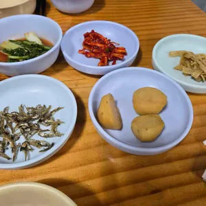 오두막골식당 사진