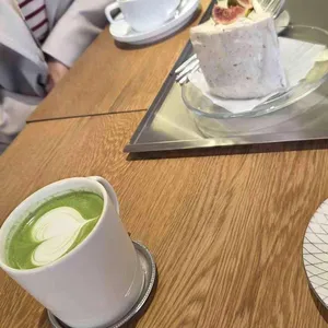 엘빙할루카 사진 1