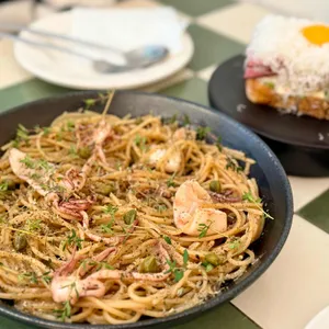 휴고 도산 사진