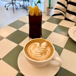 휴고 도산 사진