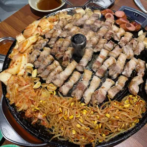 로타리 솥뚜껑 사진