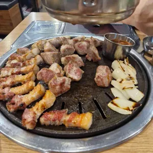 흑돼지 근고기 전문점 도민상회 사진