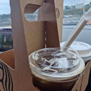 스타벅스 사진 1