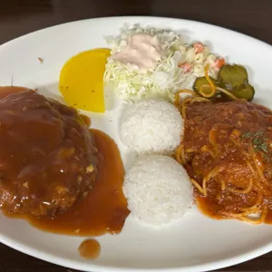 피터팬돈까스 사진