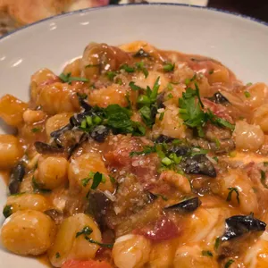 지아니스 나폴리 사진