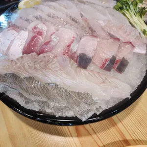 수다떠는오징어 대표 사진