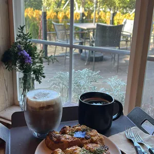 파우제앤숨 사진